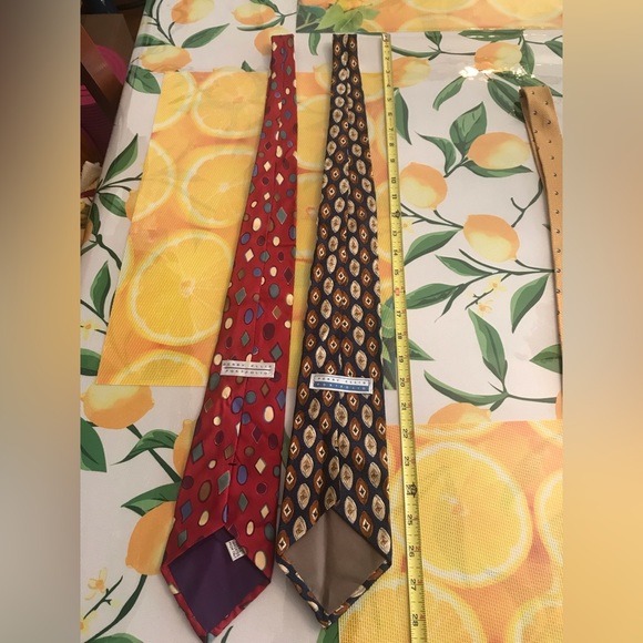 Men tie 2 - Picture 1 of 6